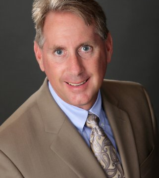 Bruce-Parsons headshot
